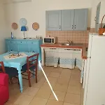 Sa Corte De Dinu *